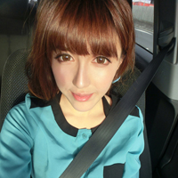 很阳光微笑迷人的漂亮单纯女生微信头像