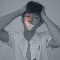 找回莪旳氧气，黑白男生伤感头像，爱你就大声