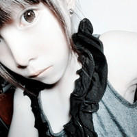 单纯和幼稚的女人_阿宝色个性女生头像