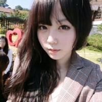 最新妖娆的阿宝色女生头像，她的日记里珍藏着