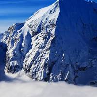 雪山风景白雪皑皑放眼望去太美丽了