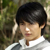 男演员吕聿来帅气头像_表演天赋以及独特的气质