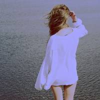 唯美的意境伤感颓废女生头像图片