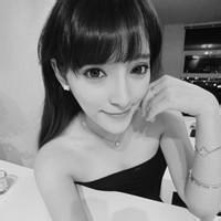 女生黑白头像唯美 去爱去见去想念