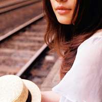 好看又很有意境的头像女生图片