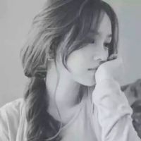 黑白女生头像高冷