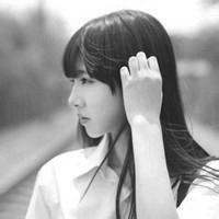 女生黑白头像唯美 去爱去见去想念