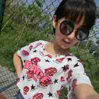 好看的女生时尚潮流头像图片