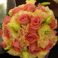 捧花系头像_充满幸福甜蜜爱意的捧花