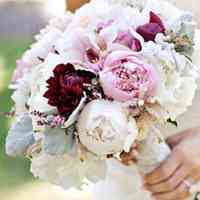 捧花系头像_充满幸福甜蜜爱意的捧花