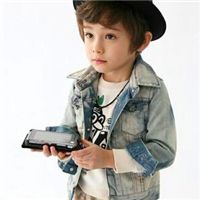 混血帅气小男孩头像 可爱混血的帅气小男孩