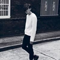 这是个男神 微信欧美头像男生帅气