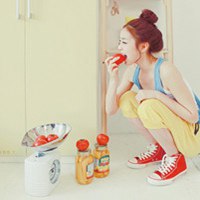 爱时尚的个性女生混搭微信头像图片