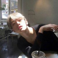 帅男生活照微信头像 真实帅哥生活照