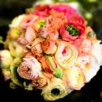 捧花系头像_充满幸福甜蜜爱意的捧花