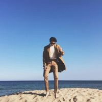 微信头像男唯美意境 海很蓝心放空