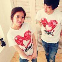 动作亲昵的非主流情侣头像图片