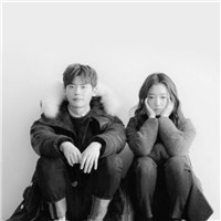 唯美伤感的个性黑白情侣微信头像图片