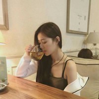 好看的微信美女头像图片