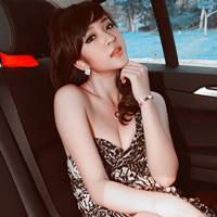 超有诱惑力的性感非主流头像女生