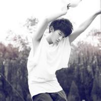 男生头像黑白不带字