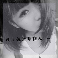 伤痛了的带字女生头像黑白伤感图片