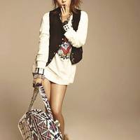 爱时尚的个性女生混搭微信头像图片