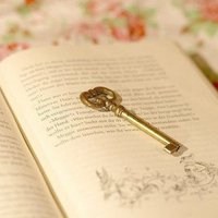 唯美书本头像图片 好看有书的微信头像