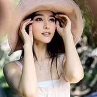 安静意境唯美女生头像