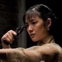 拿枪指着自己的头像