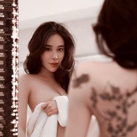 超有诱惑力的性感非主流头像女生