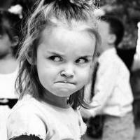 鄙视眼神头像,不同风格眼神鄙视的头像