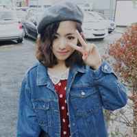 微信头像女生剪刀手 自拍就爱剪刀手