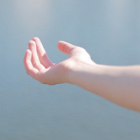 微信头像手唯美_唯美好看的手暖手又暖心