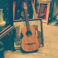 吉他女生头像唯美