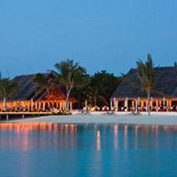 高清真实海边沙滩风景图片头像