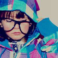 超级萌的戴眼镜可爱萌娃头像图片