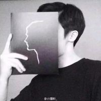 颓废帅哥头像黑白 戒不了对幸福的幻想