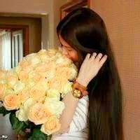 女生微信抱花头像 女生抱着花束