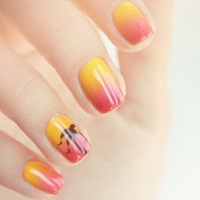 美甲微信头像图片大全 多彩的指甲