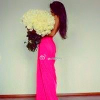 女生微信抱花头像 女生抱着花束