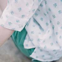 唯美小碎花风格女生头像图片 梦见碎花如雨随风飞