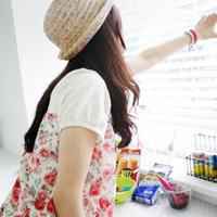 唯美小碎花风格女生头像图片 梦见碎花如雨随风飞