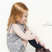 可爱的金发小萝莉大眼睛头像图片