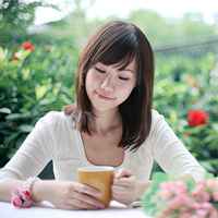 唯美简约清新很有意境的女生头像图片