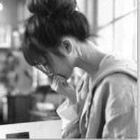 微信头像女生带字唯美_0