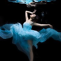 唯美伤心女生微信头像