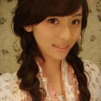 唯美简约清新很有意境的女生头像图片