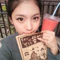 微信美女头像 你的美刺中我的胸口