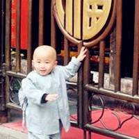 光头小和尚头像_光头小和尚可爱萌萌哒